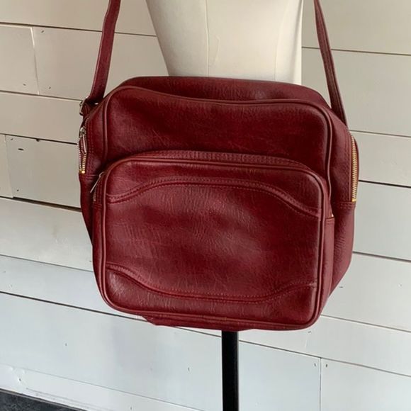 Vintage Handbags - Vintage travel bag